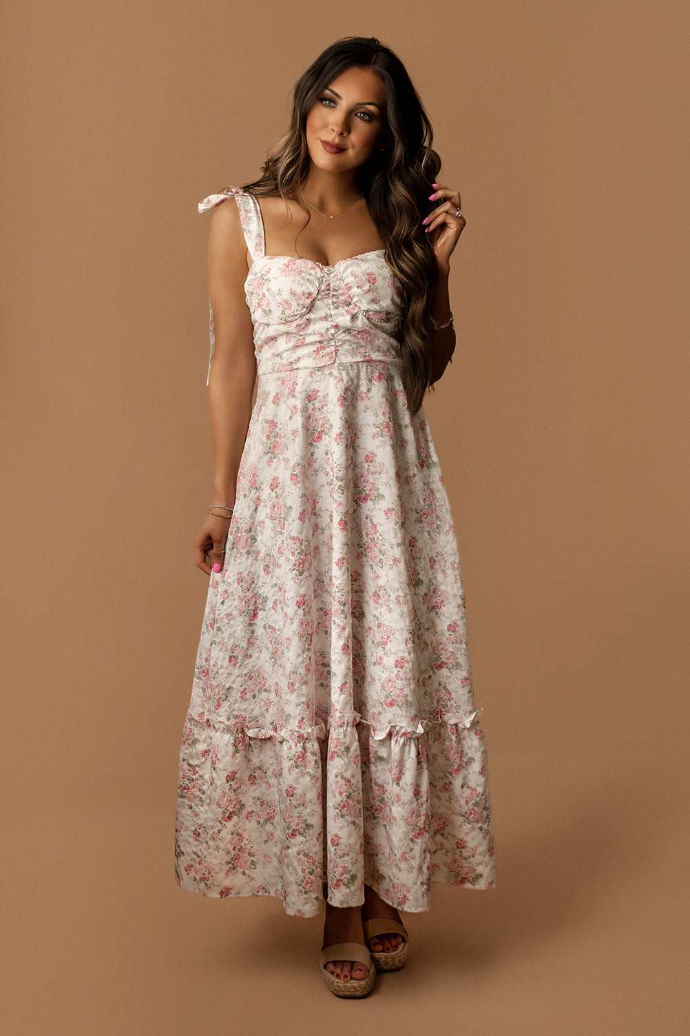 In Love With Loving You Floral Maxi Dress (White / Multi)