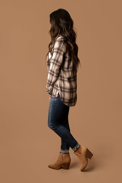 Mind On You Plaid Button Up (Chestnut)