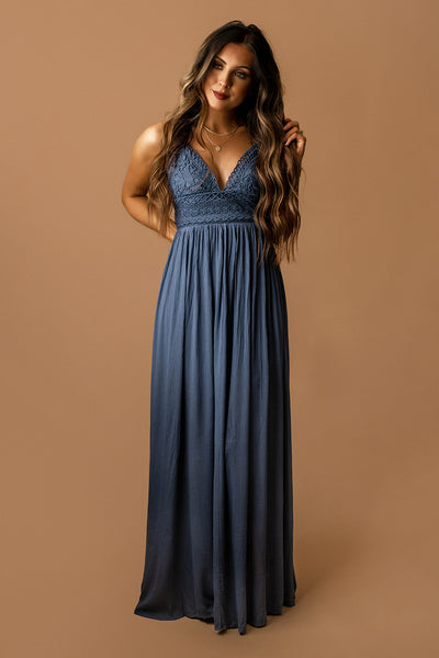 Can't Stay Here Maxi Dress (Navy Blue)