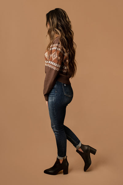 Made For Me Jacquard Knit Sweater (Brown)