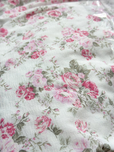In Love With Loving You Floral Maxi Dress (White / Multi)