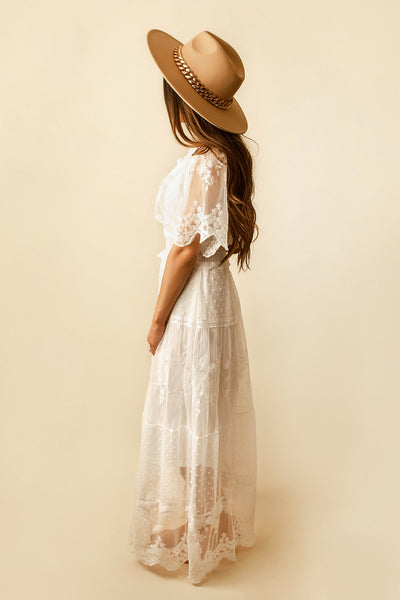 Day Dream Lace Maxi Dress (White) | FINAL SALE