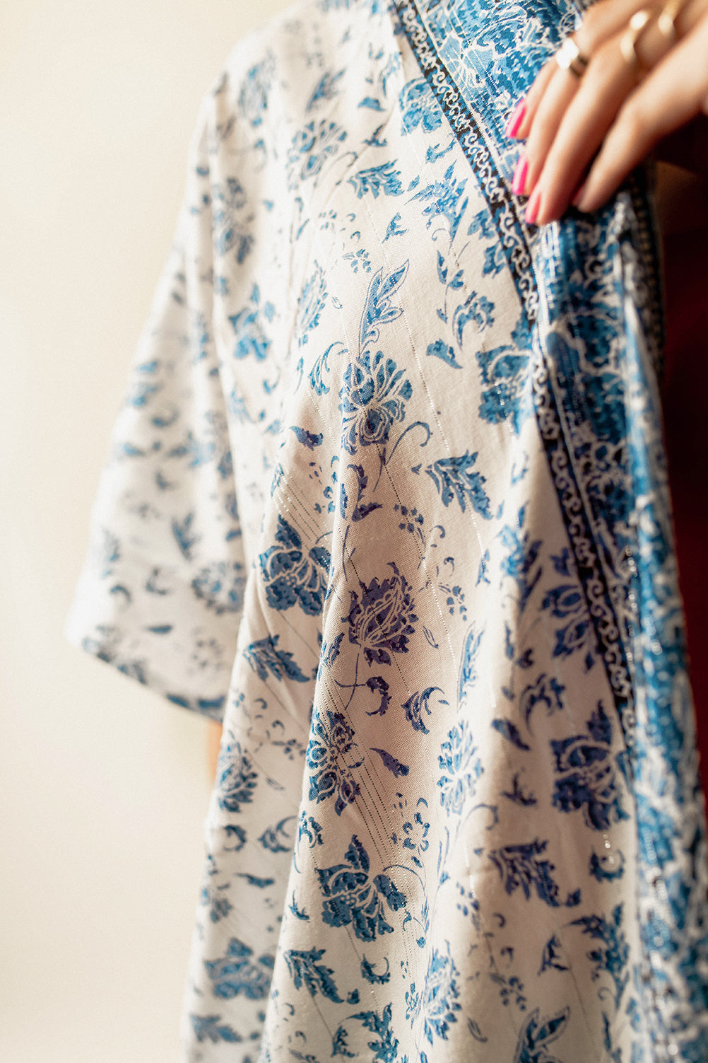 Living For It Kimono (Blue + White)