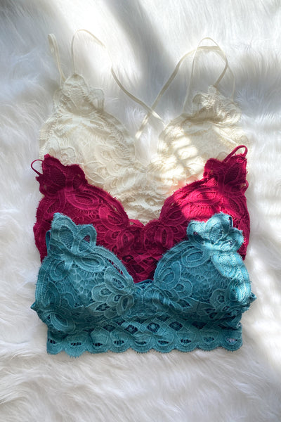 Luxe Lace Bralette (Magenta)